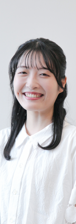 中津 ひかる